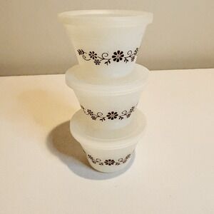 Dynaware Termocrisa Custard Condiment Sauce Cups Set of 3 w/ Lids Brown Daisy